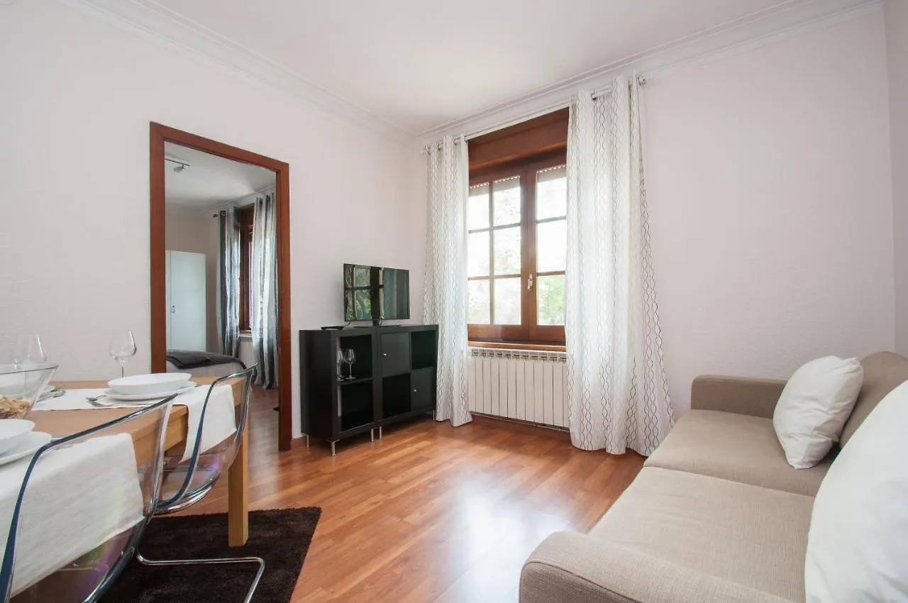 Autentic Barcelona Monumental Apartment