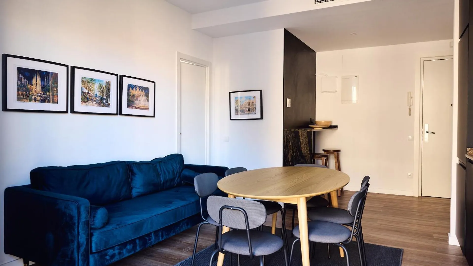 Autentic Barcelona Monumental Apartment Spain
